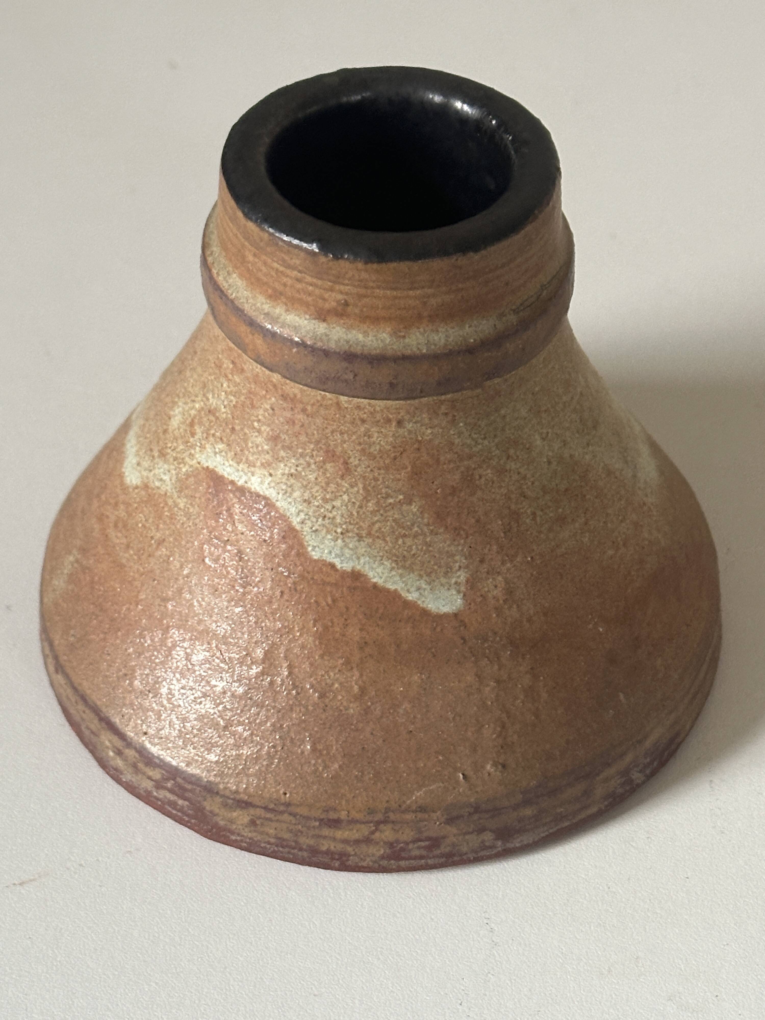 Vintage ceramic vase design from the 60s