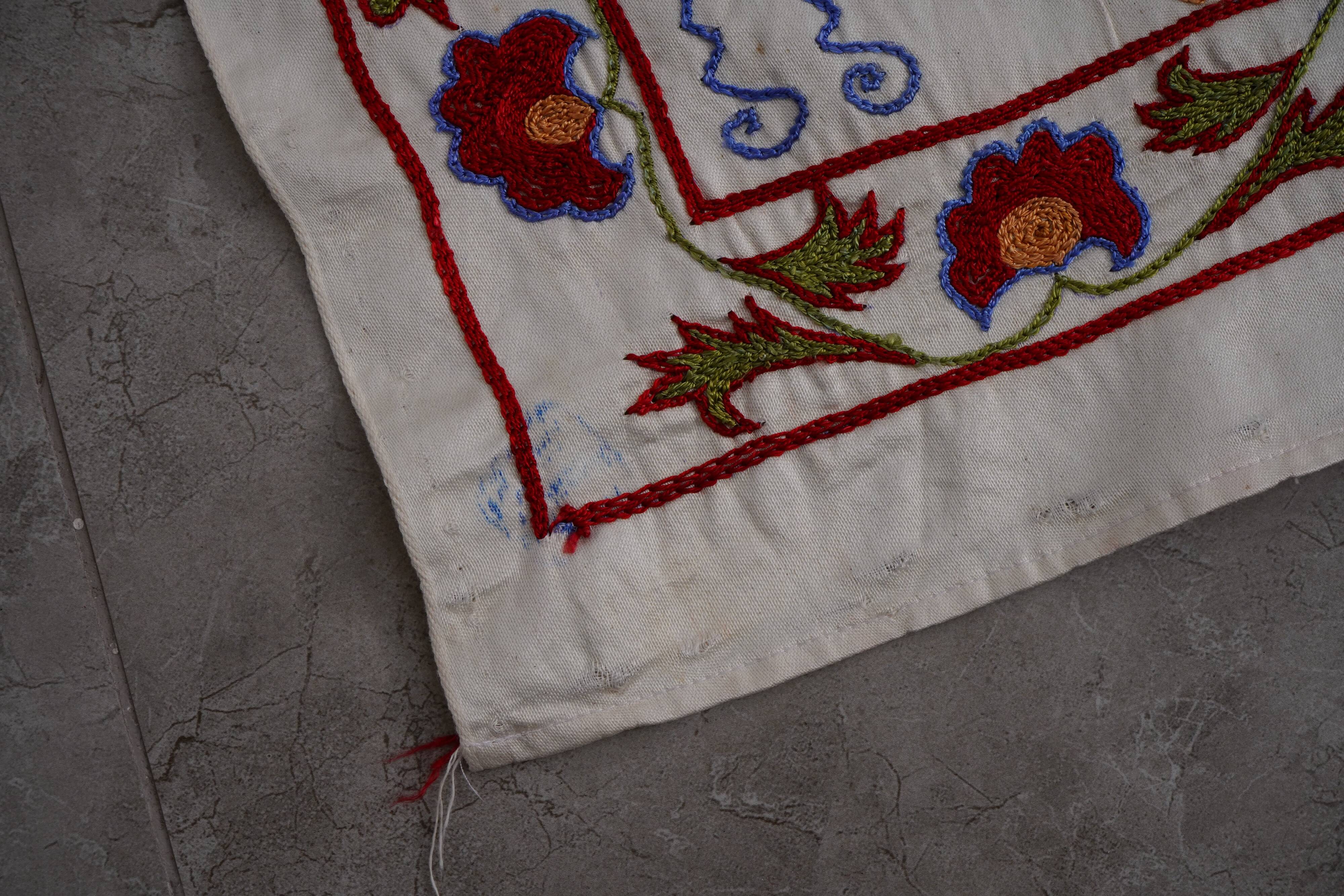 Hand-knotted rug, vintage Turkish rug 51x186 cm