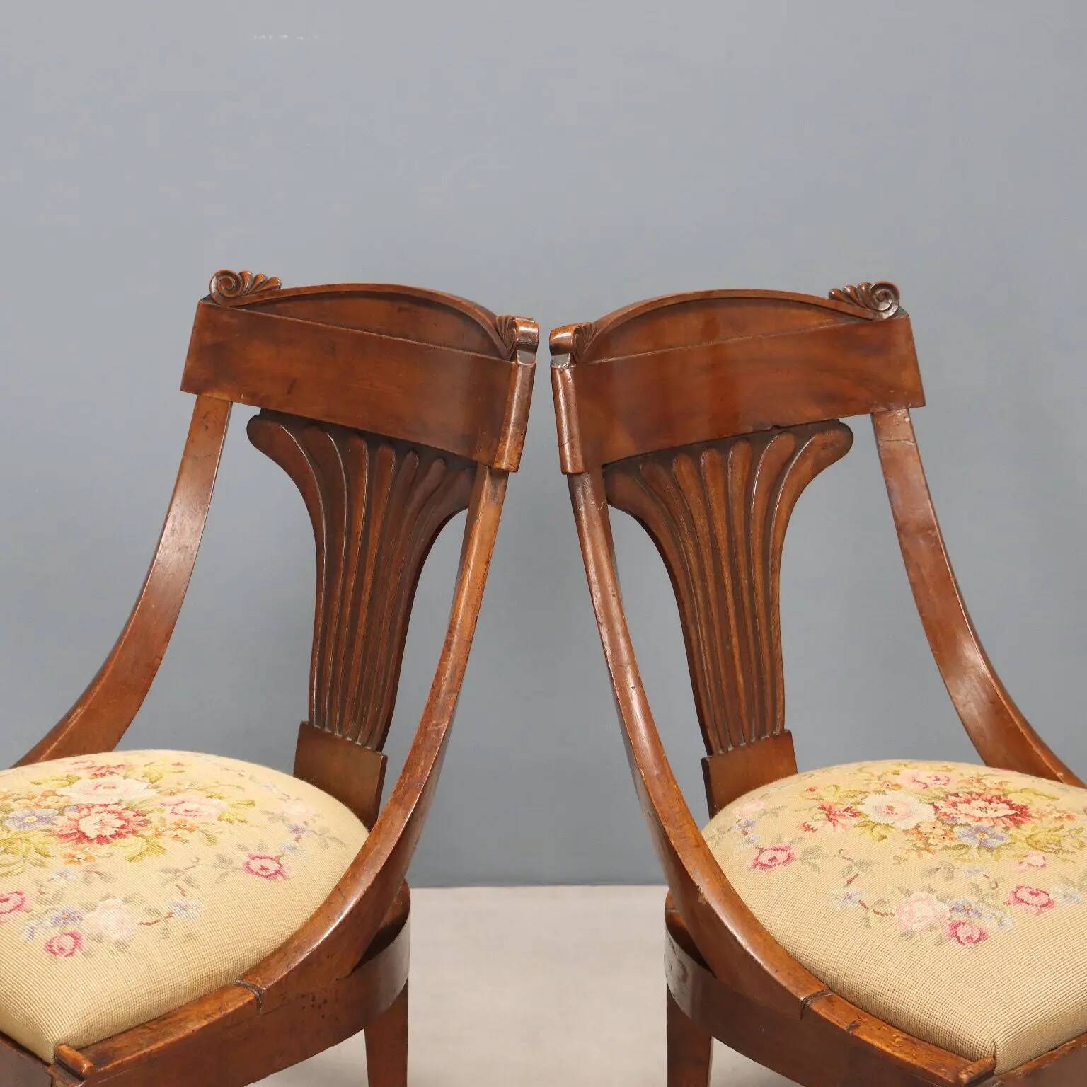 Antique Louis-Philippe chairs in walnut and fabric, Italy, 19th century.