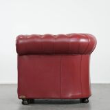 Amazing English cowhide Chesterfield armchair in a stunning red colour