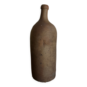 bouteille penchée de