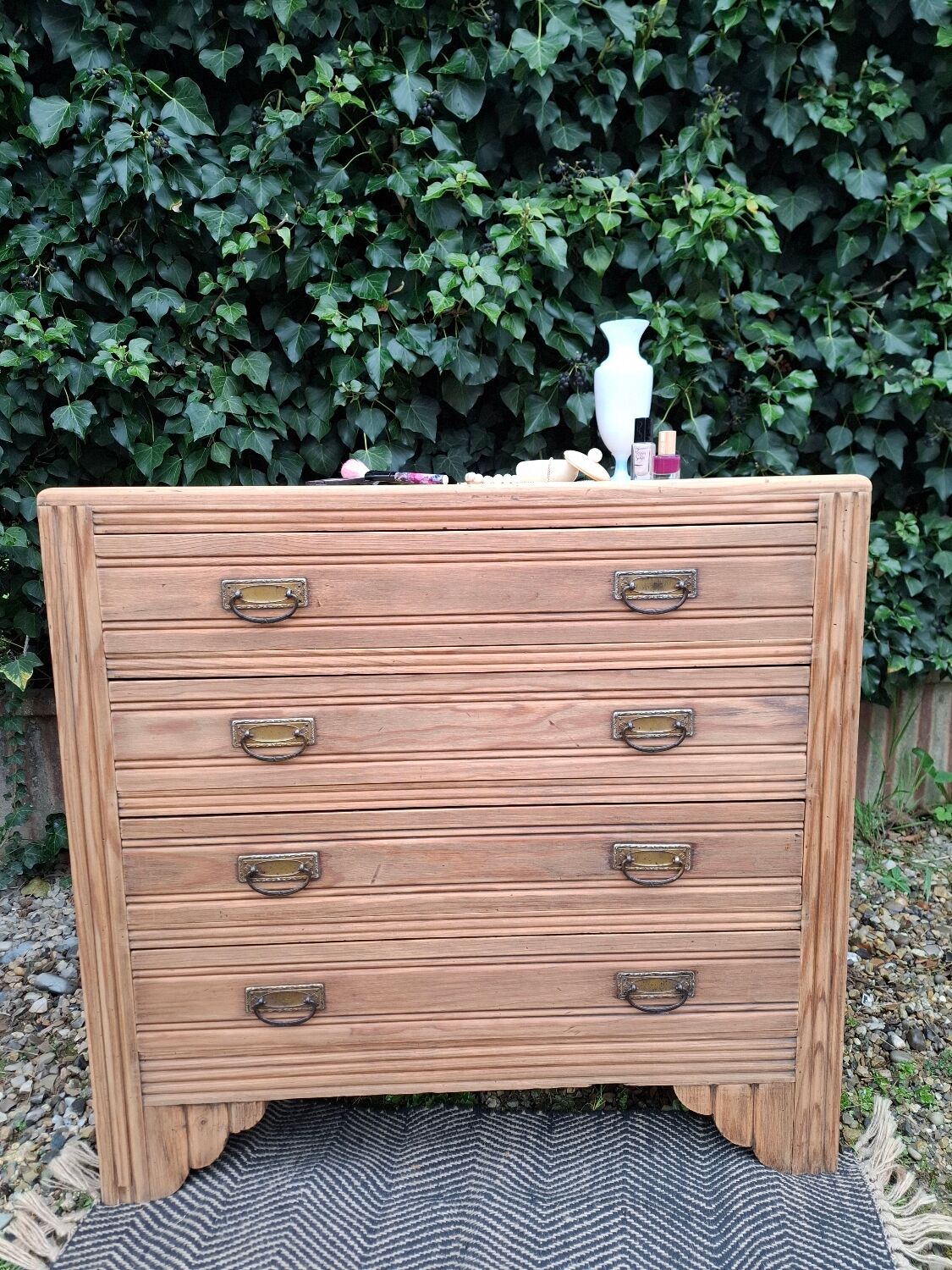 Art Deco Chest of Drawers