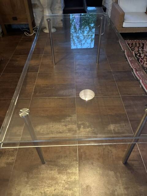 Table transparente