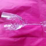 10 crystal wine glasses of Lorraine cut crystal