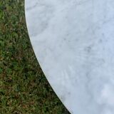 Coffee table by Eero Saarinen for Knoll