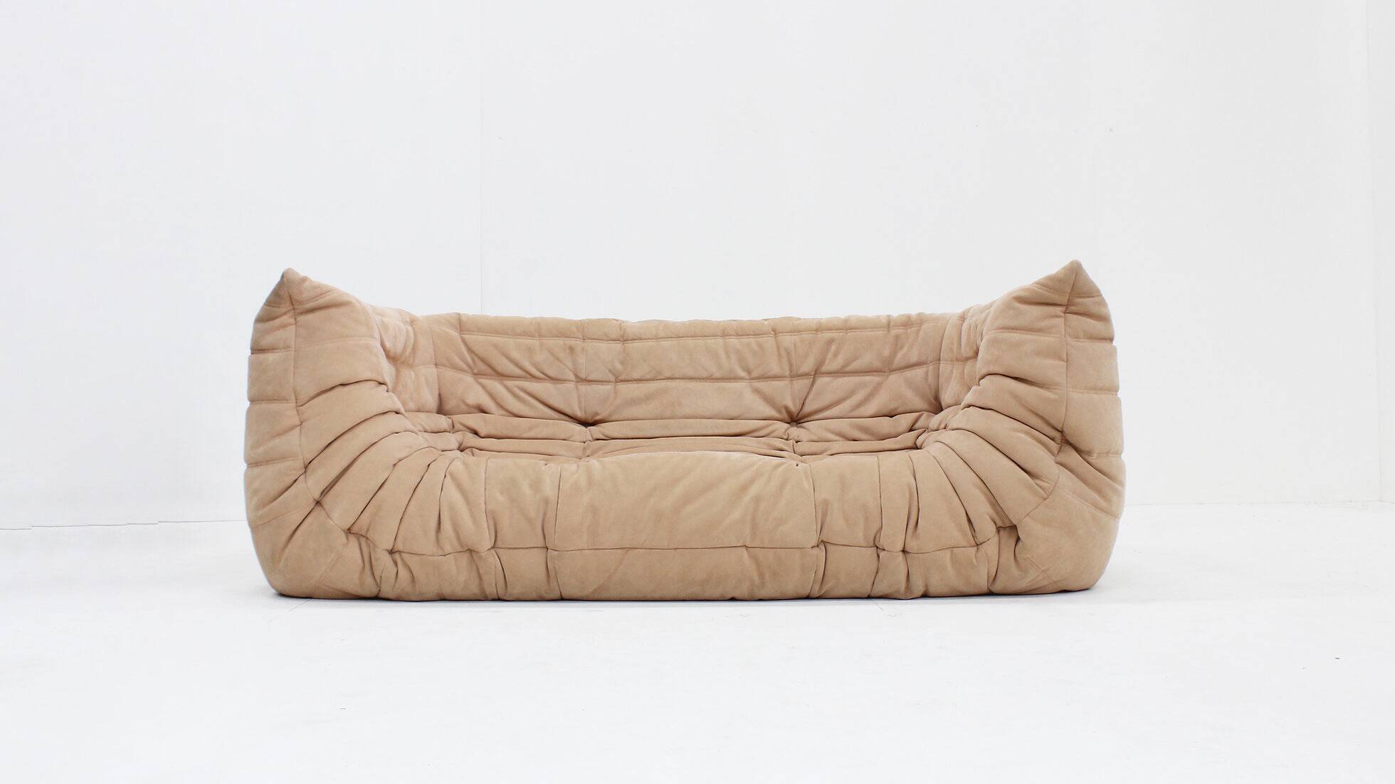 Togo Moyen sofa by Michel Ducaroy for Ligne Roset Alcantara