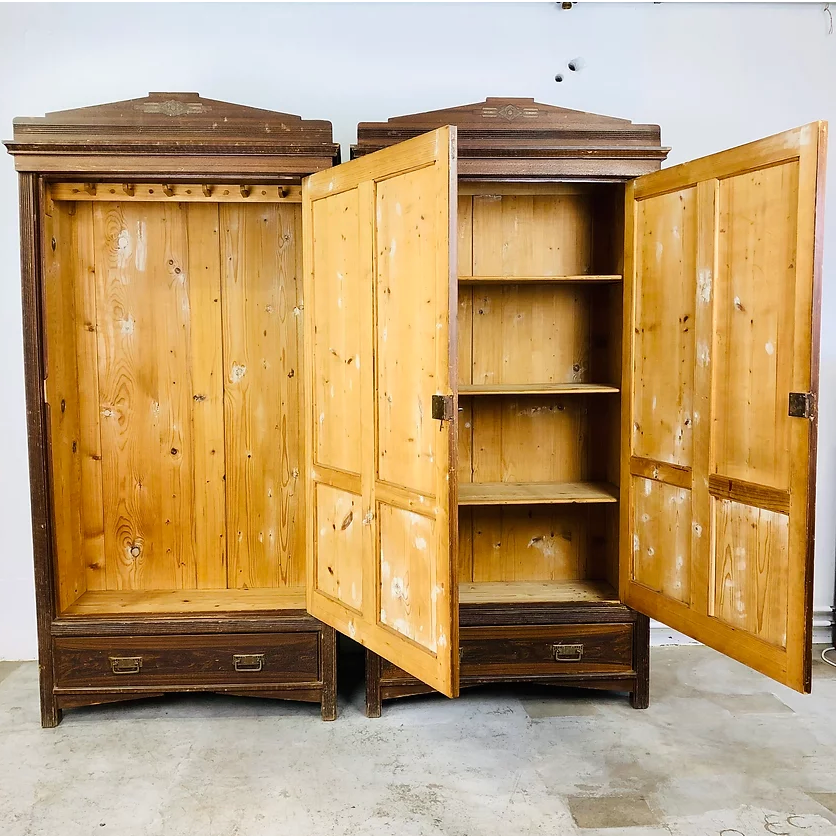 Cabinet antique art deco