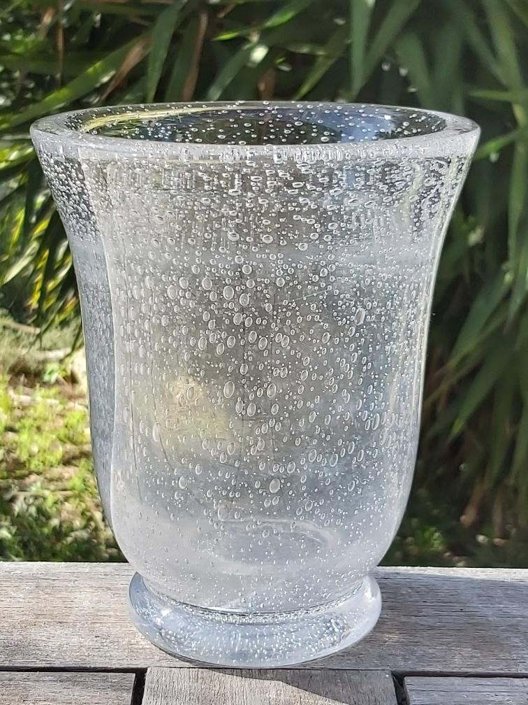 Daum vase bubbled 50s