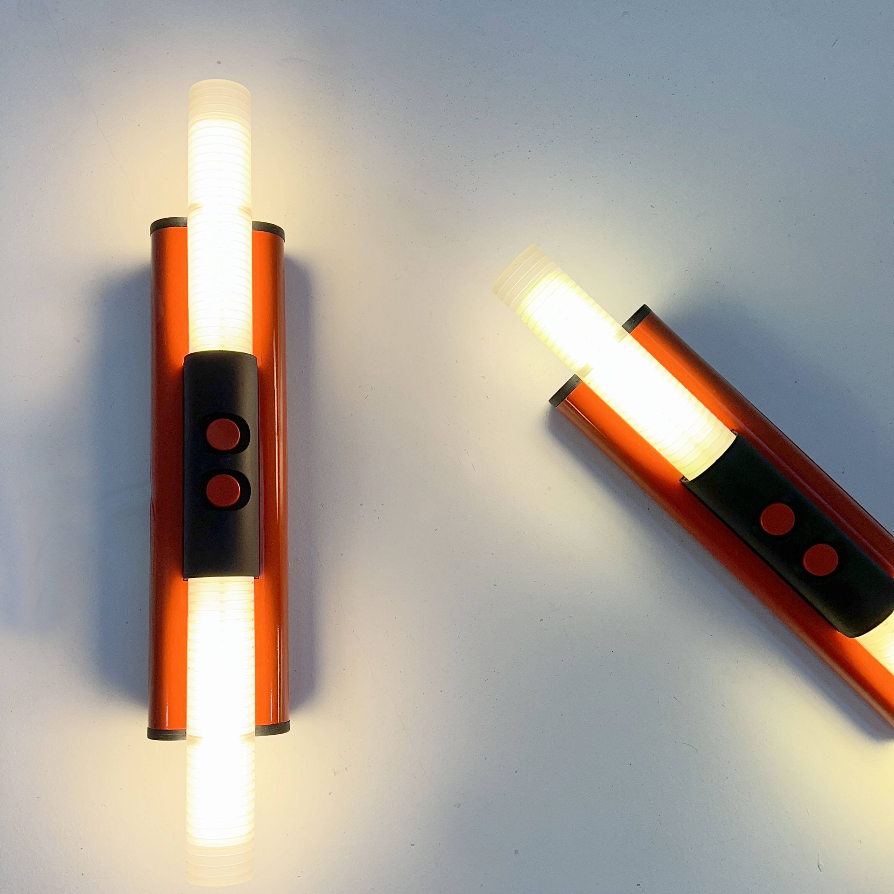 Pair of Duetto wall lights by Gigante, Zambusi & Boccato for Zerbetto, 1980