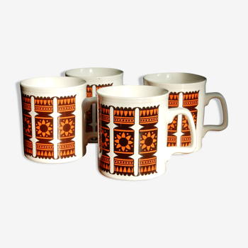 4 Staffordshire pottery ceramic mugs