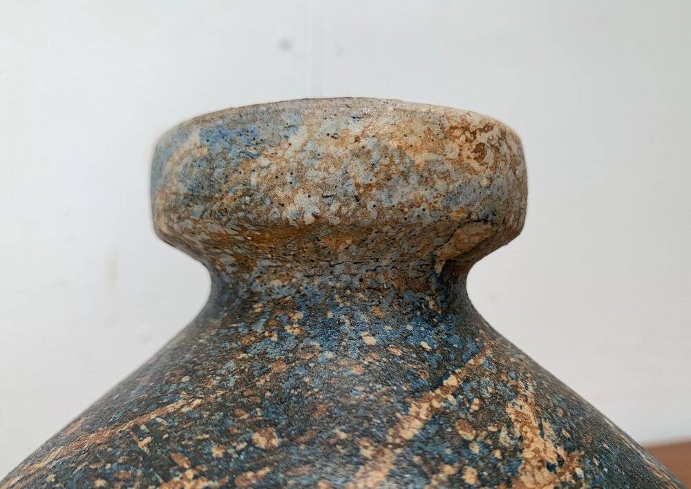 Brutalist vase from the Mid-Century Pottery Studio by Gerhard Liebenthron, Germany, 1970s.