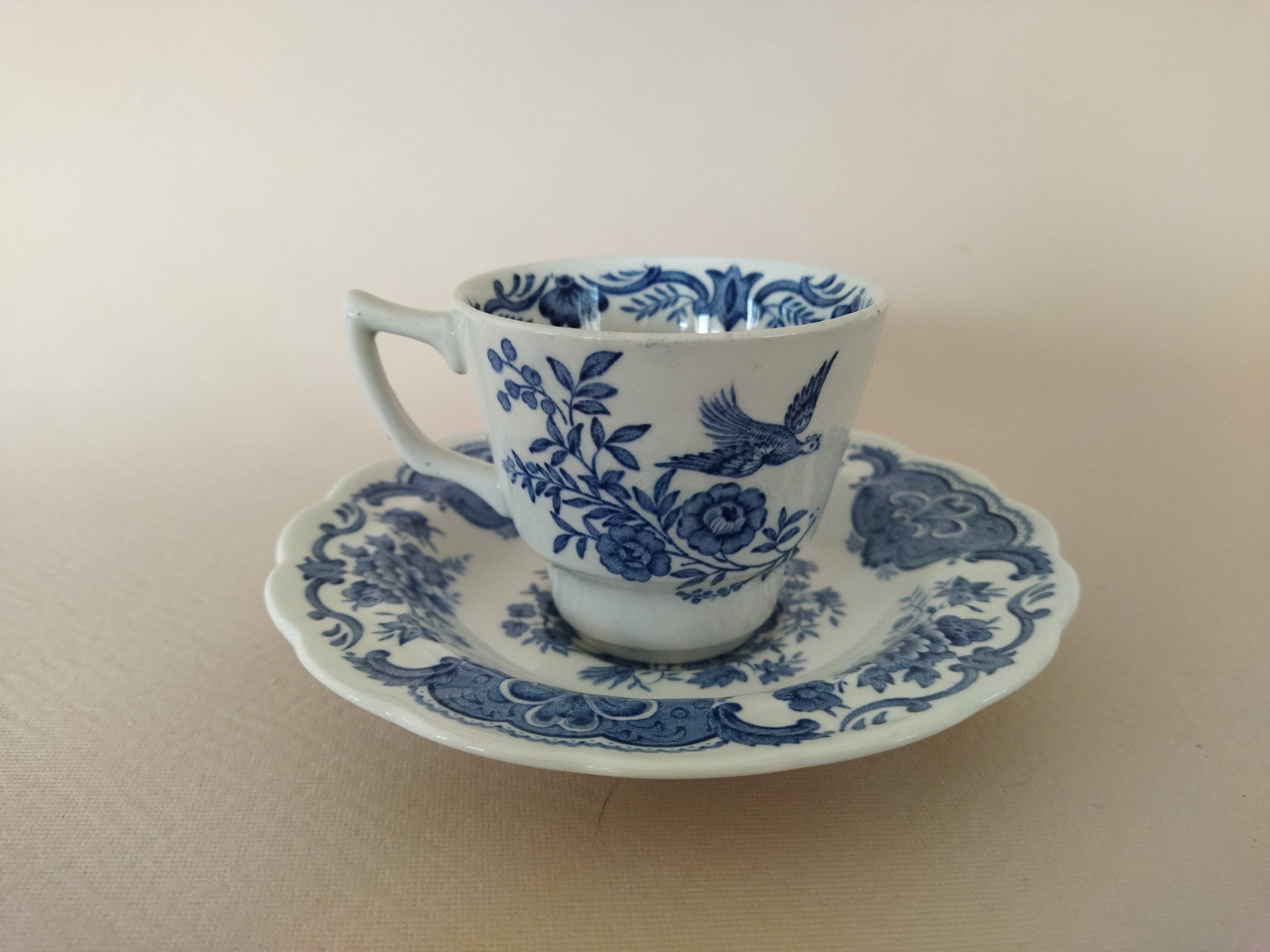 Ridgway "Windsor" English mocha cups blue