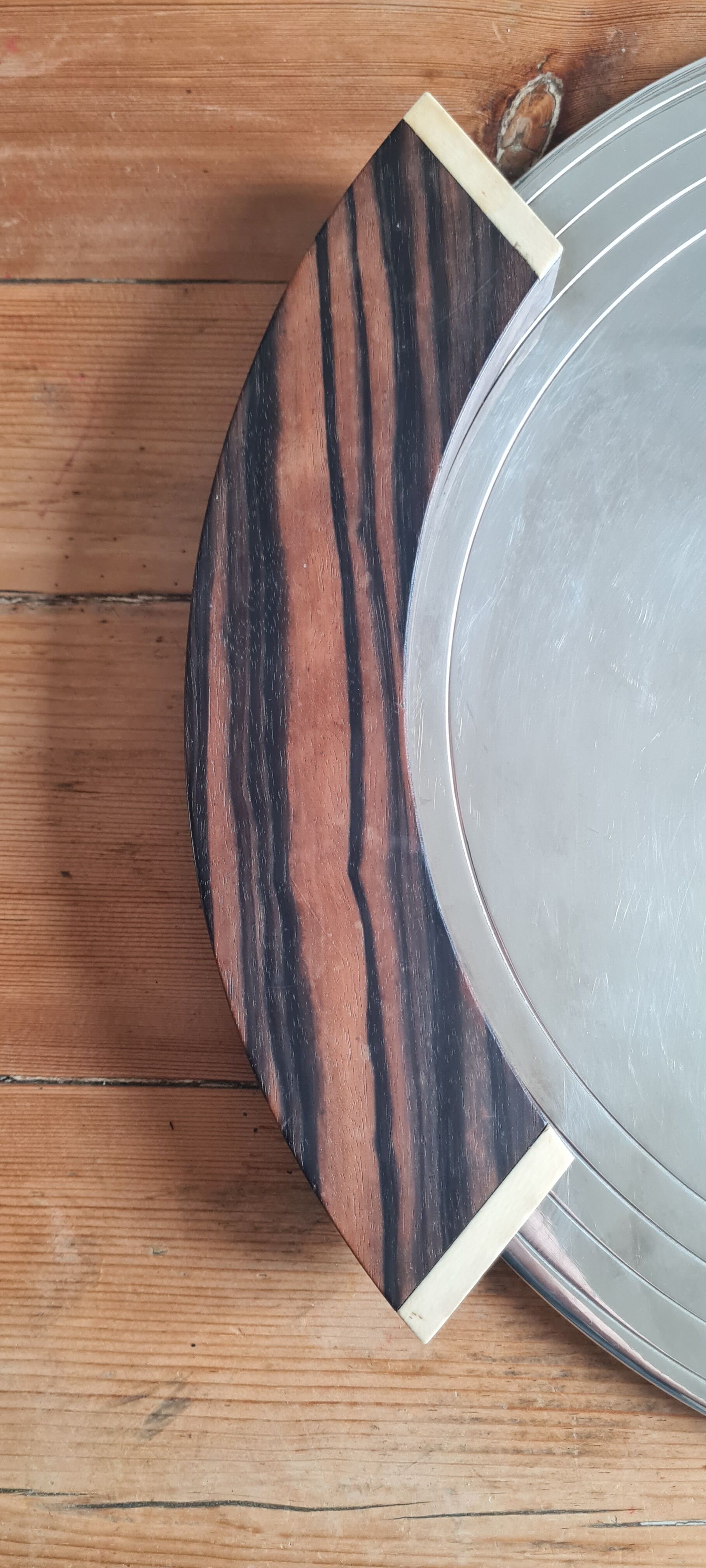 Plateau art déco en métal argenté