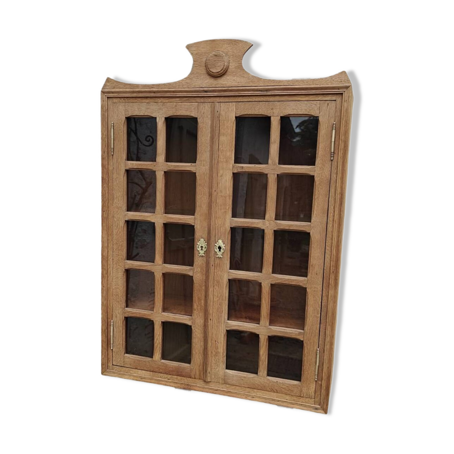 Small Parisian glass cabinet