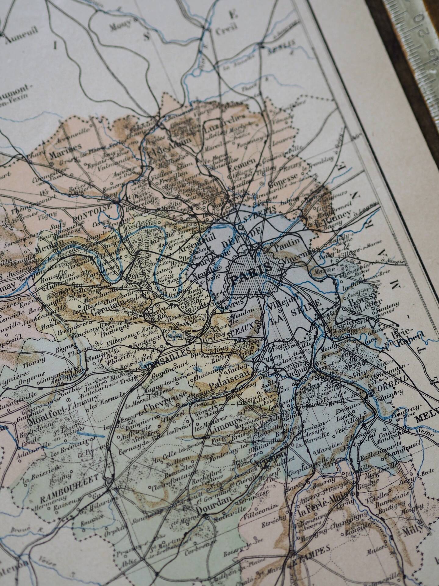 Map of Seine-et-Oise, France. Antique printed in 1889.