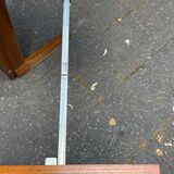 Table ronde extensible en teck des années 60 avec deux rallonges