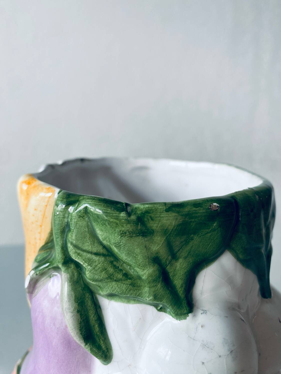 Vegetable slip vase