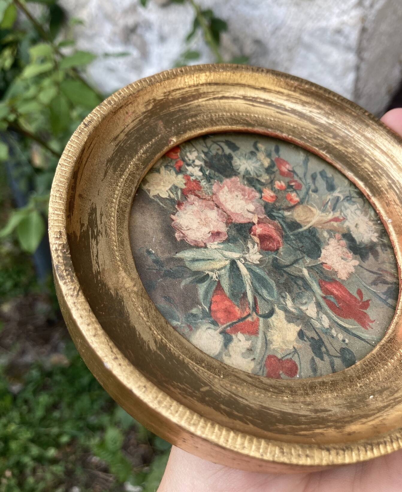 Small vintage golden frame