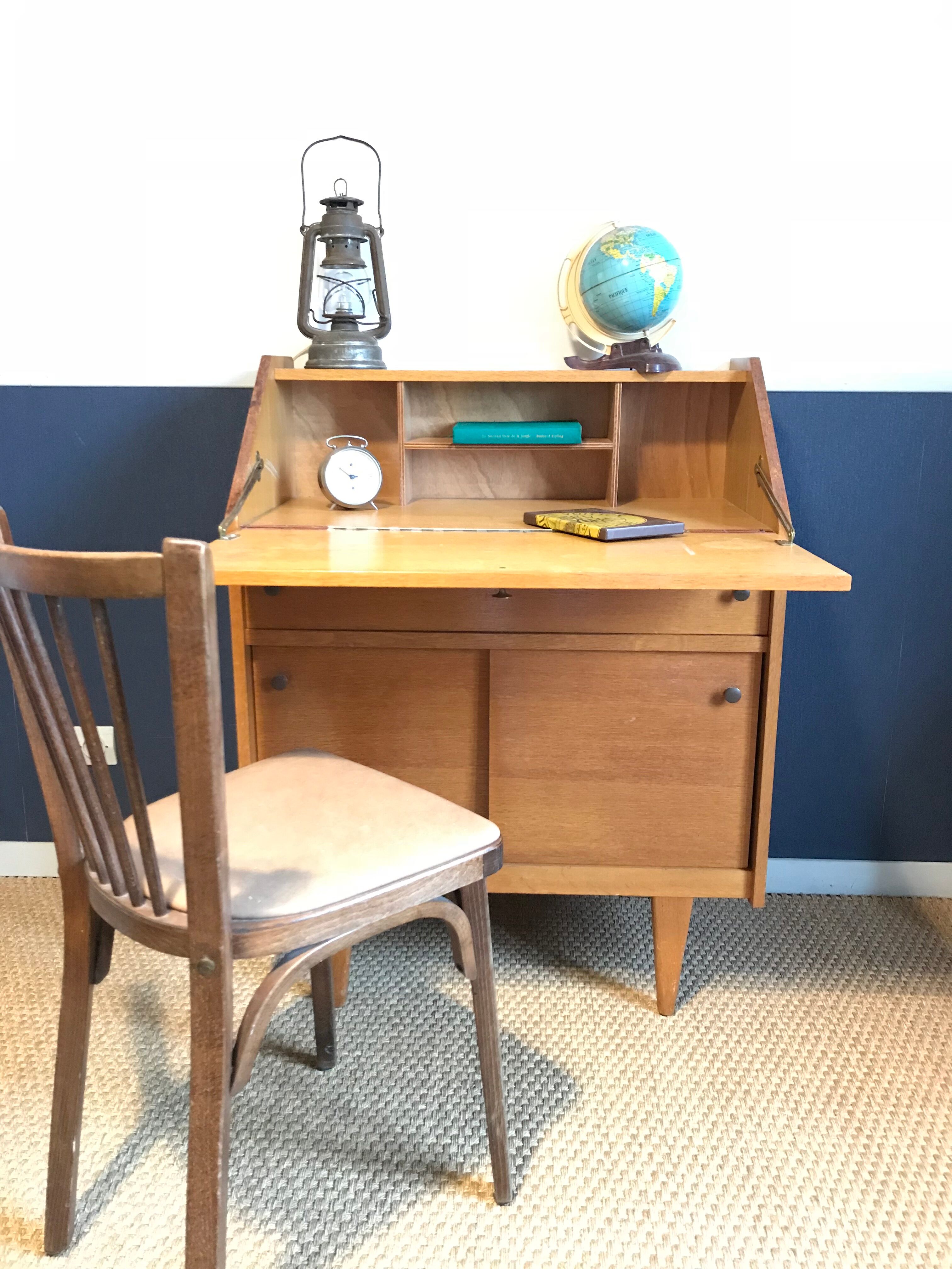 Writing desk