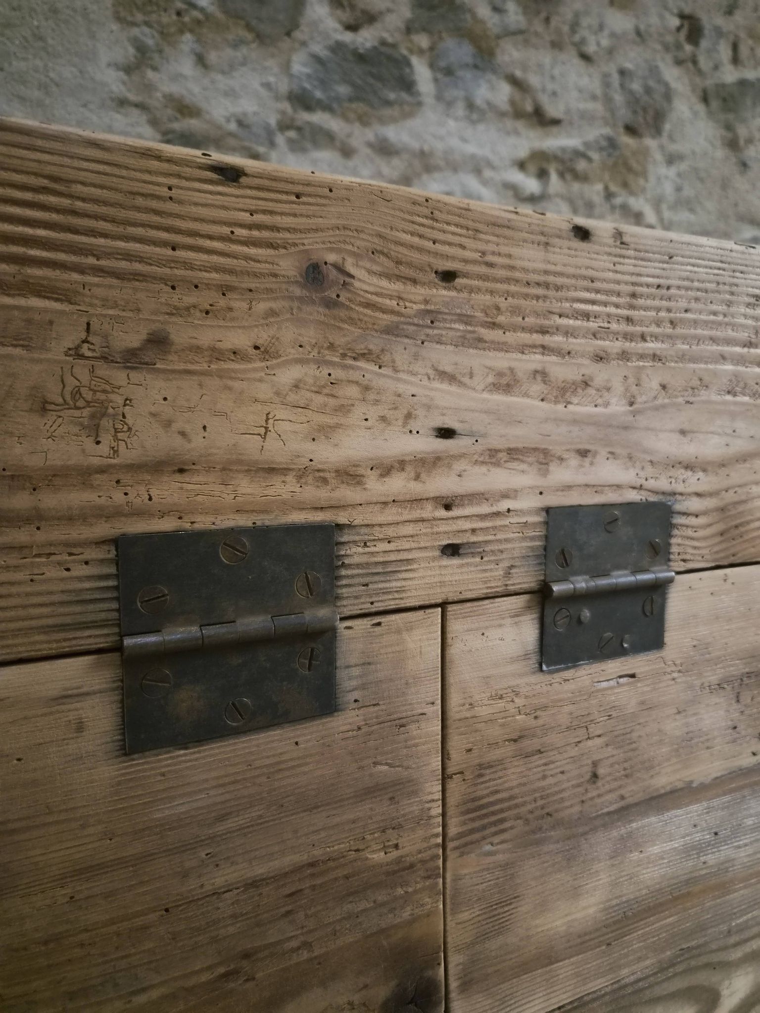 Old French industrial workshop furniture in pine / storage bench, circa 1880–1900