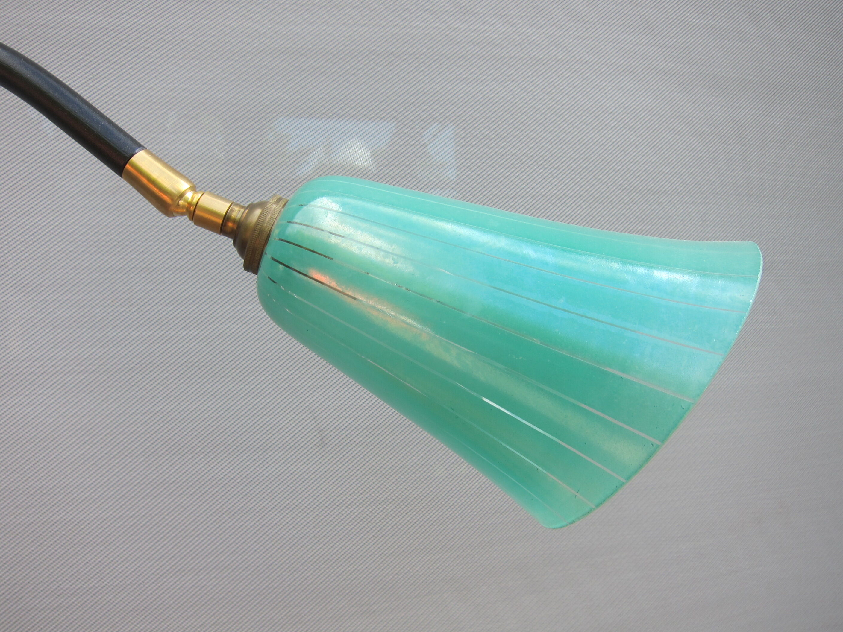 Lamp tripod Tulip green glass 1950