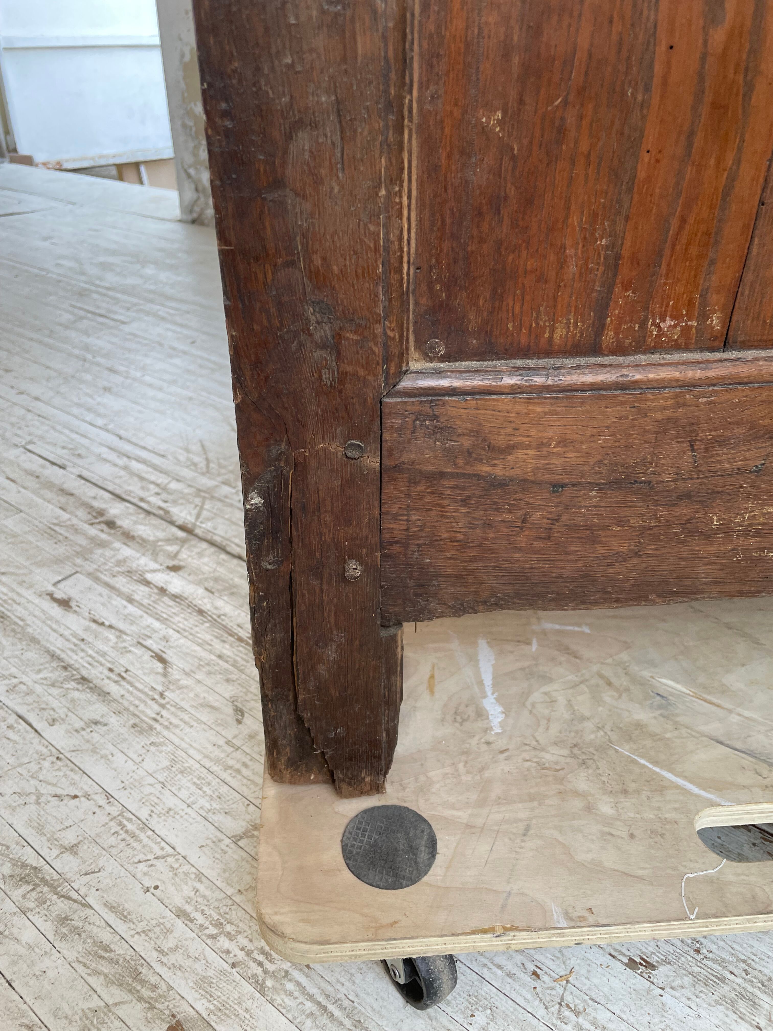 Savoyard solid oak cabinet XVIIIth