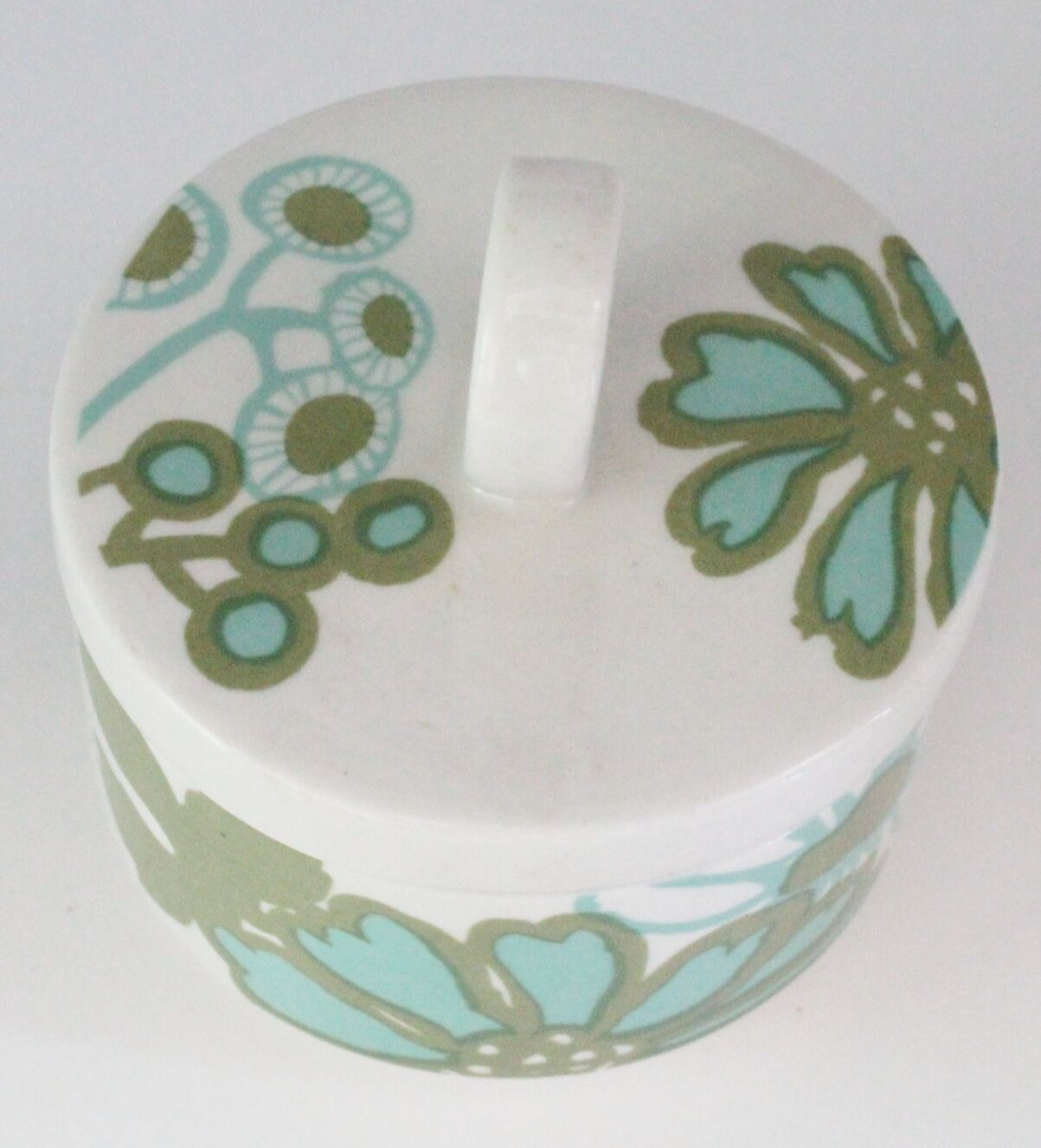 Porcelain box flowers Scarlett vintage