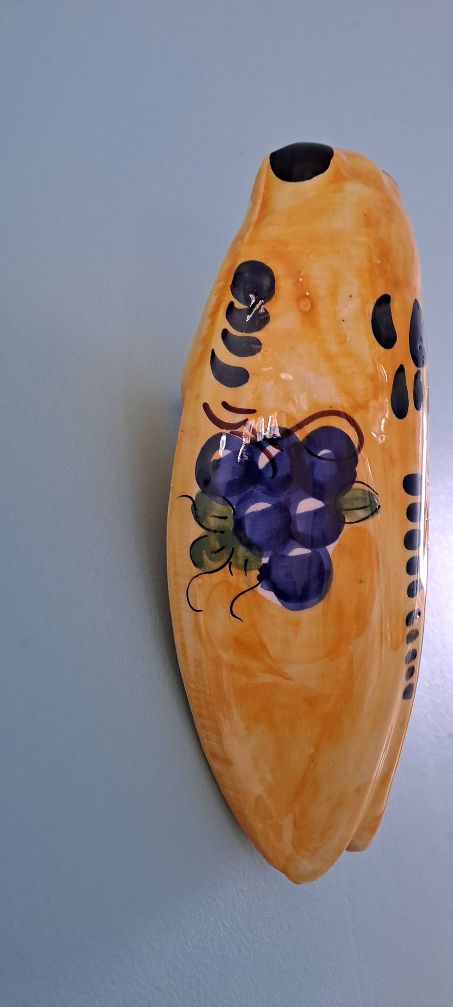 Provencal wall vase