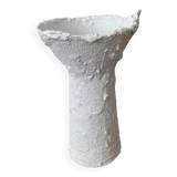 Decorative white cut