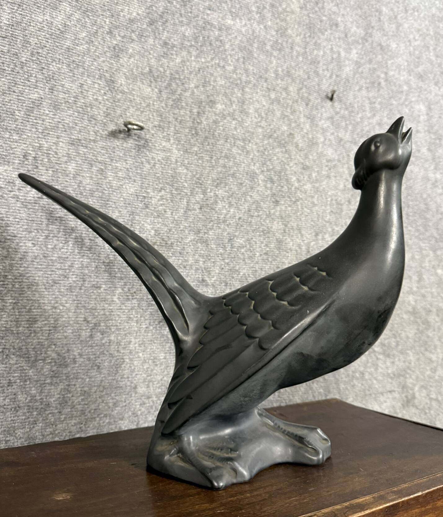 Black lacquered ceramic from the Art Deco period: bird signed Jean