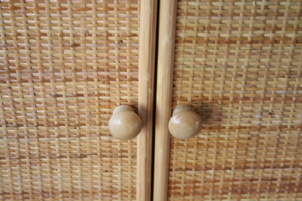 Vintage rattan bookcase 1970