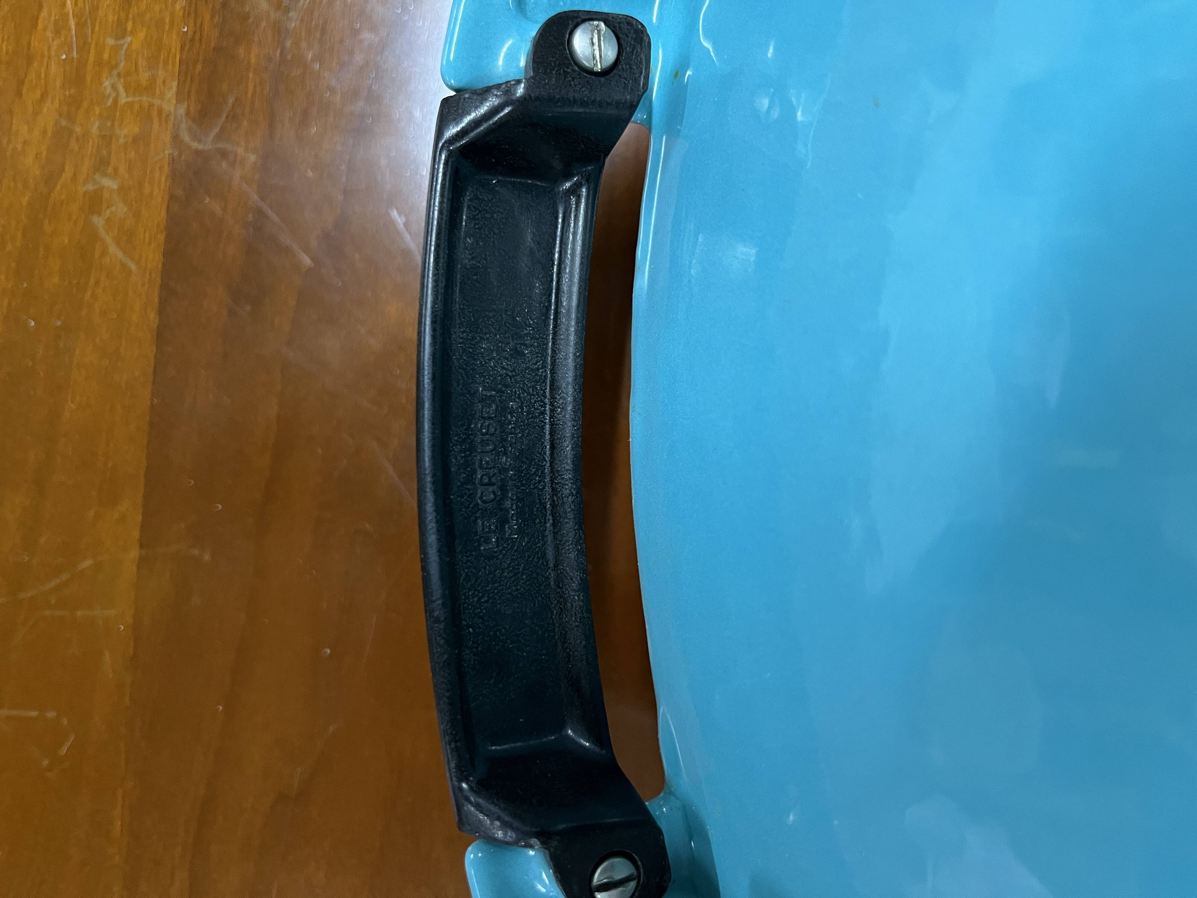 Le Creuset vintage blue casserole dish 5.5L