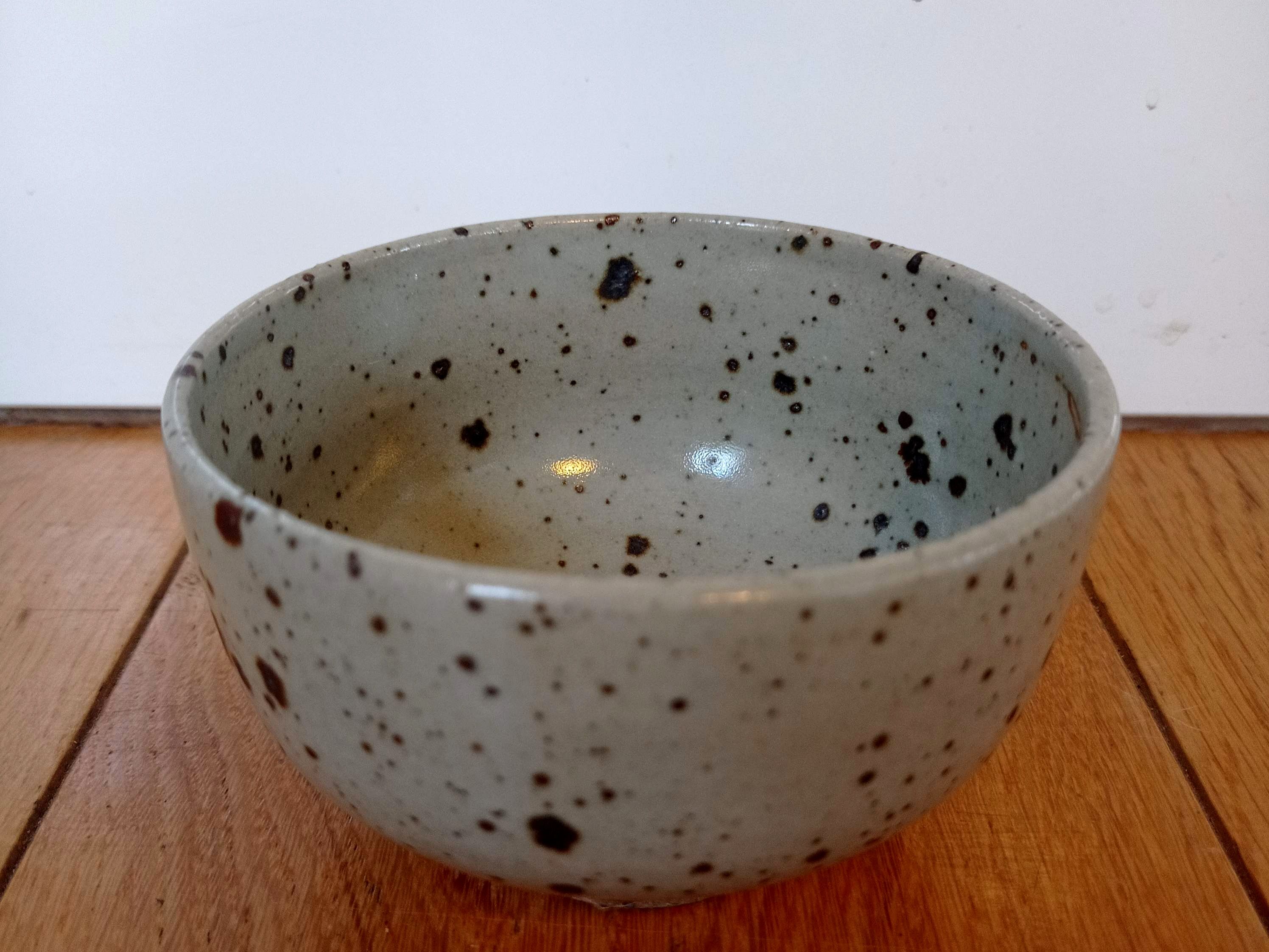 Sandstone bowl of La Borne