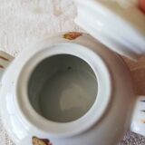 Vintage dinner set: soup tureen and two small plates