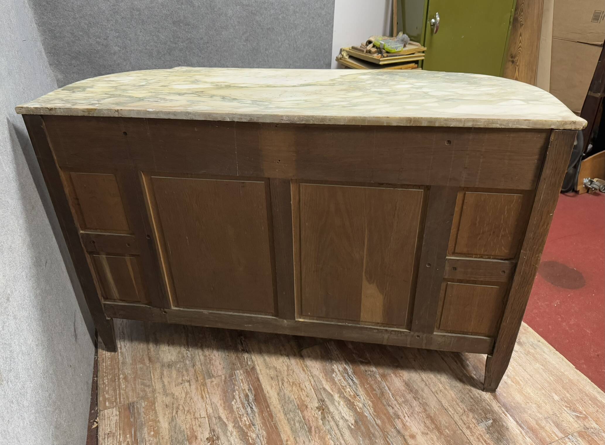 In the style of Dufresne: Art Nouveau period oak sideboard circa 1900