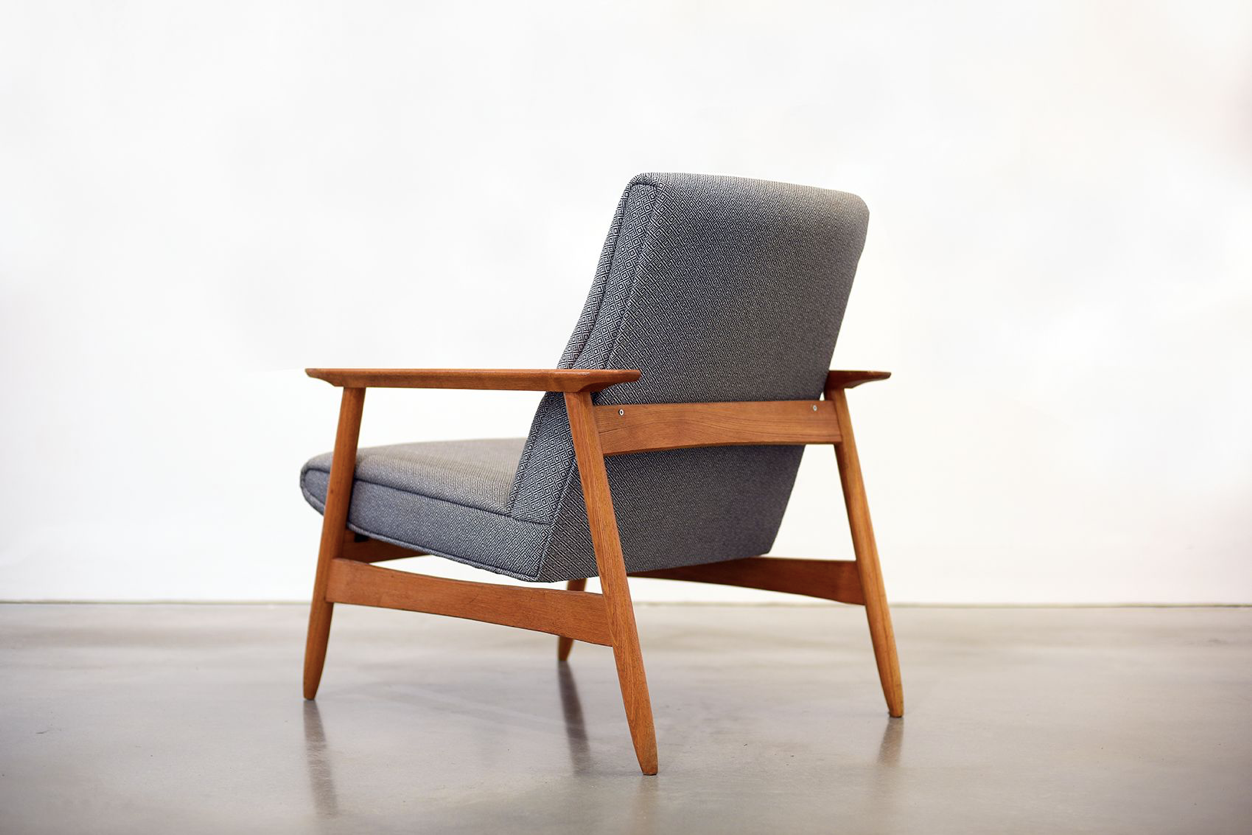 Armchair Ąžuolas by Valerija EMA Cukermanienė for Vilniaus Baldų Kombinatas, 1964