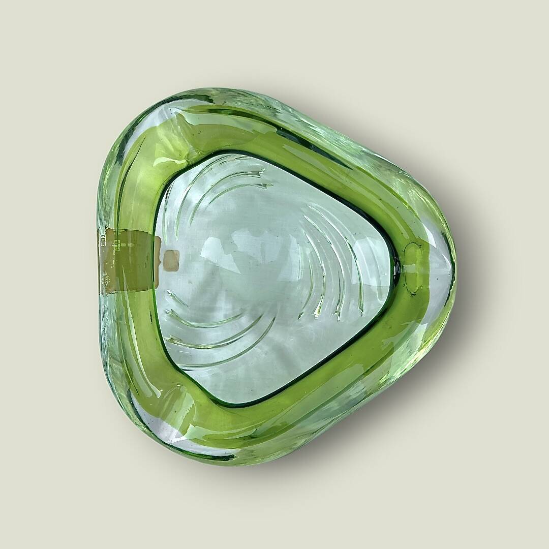 Ashtray / pocket tray Murano F.lli Toso “Chambord” green, 1960s