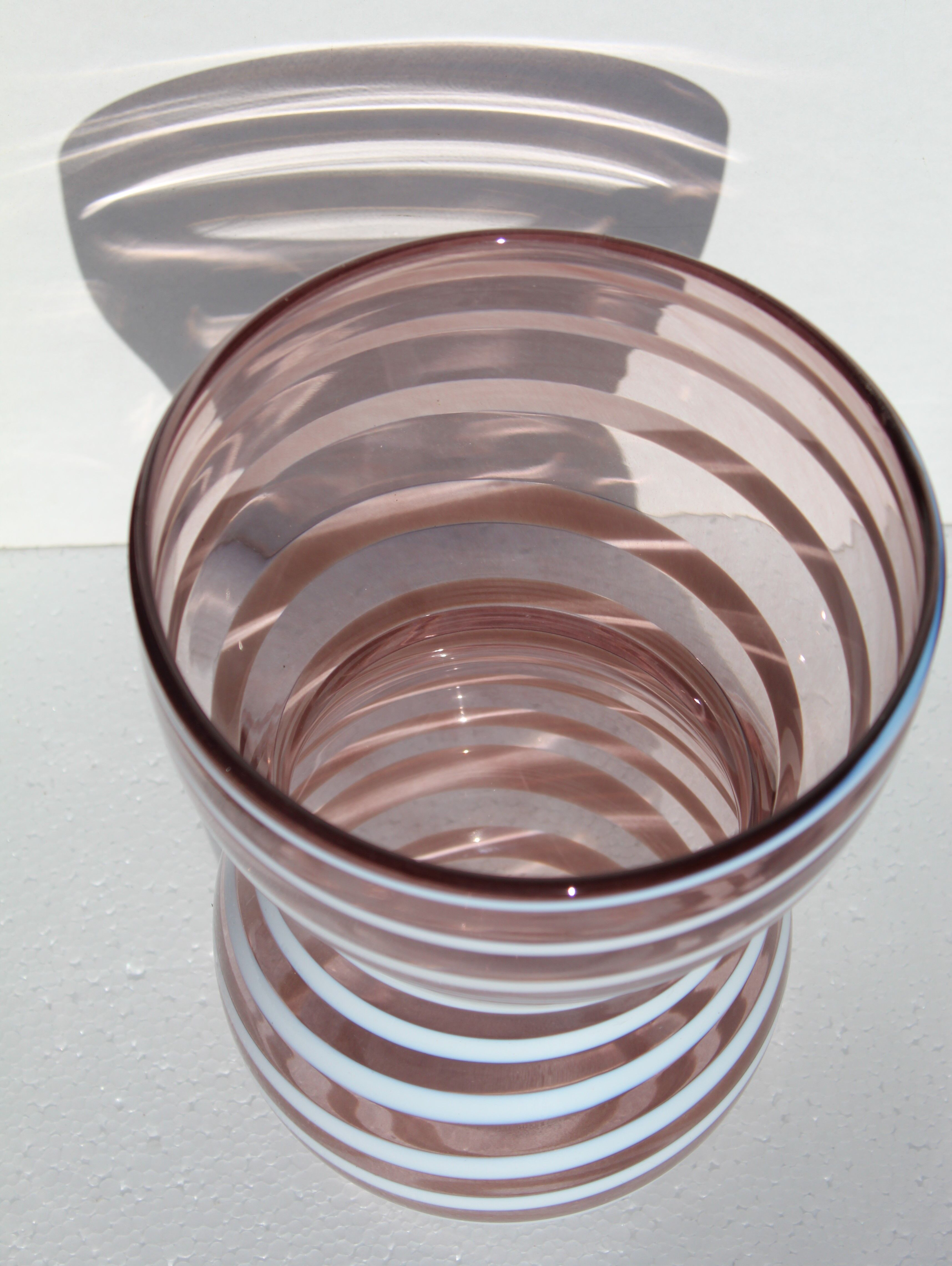 Vase signed GUNNEL SAHLIN for KOSTA BODA UNIQUE
