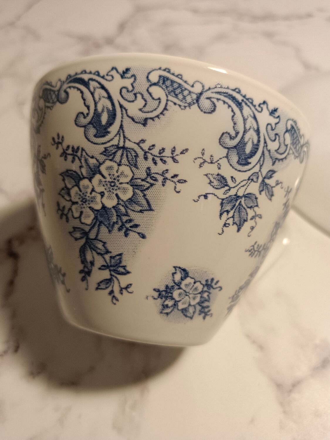 Rivanel France royal cups with saucers