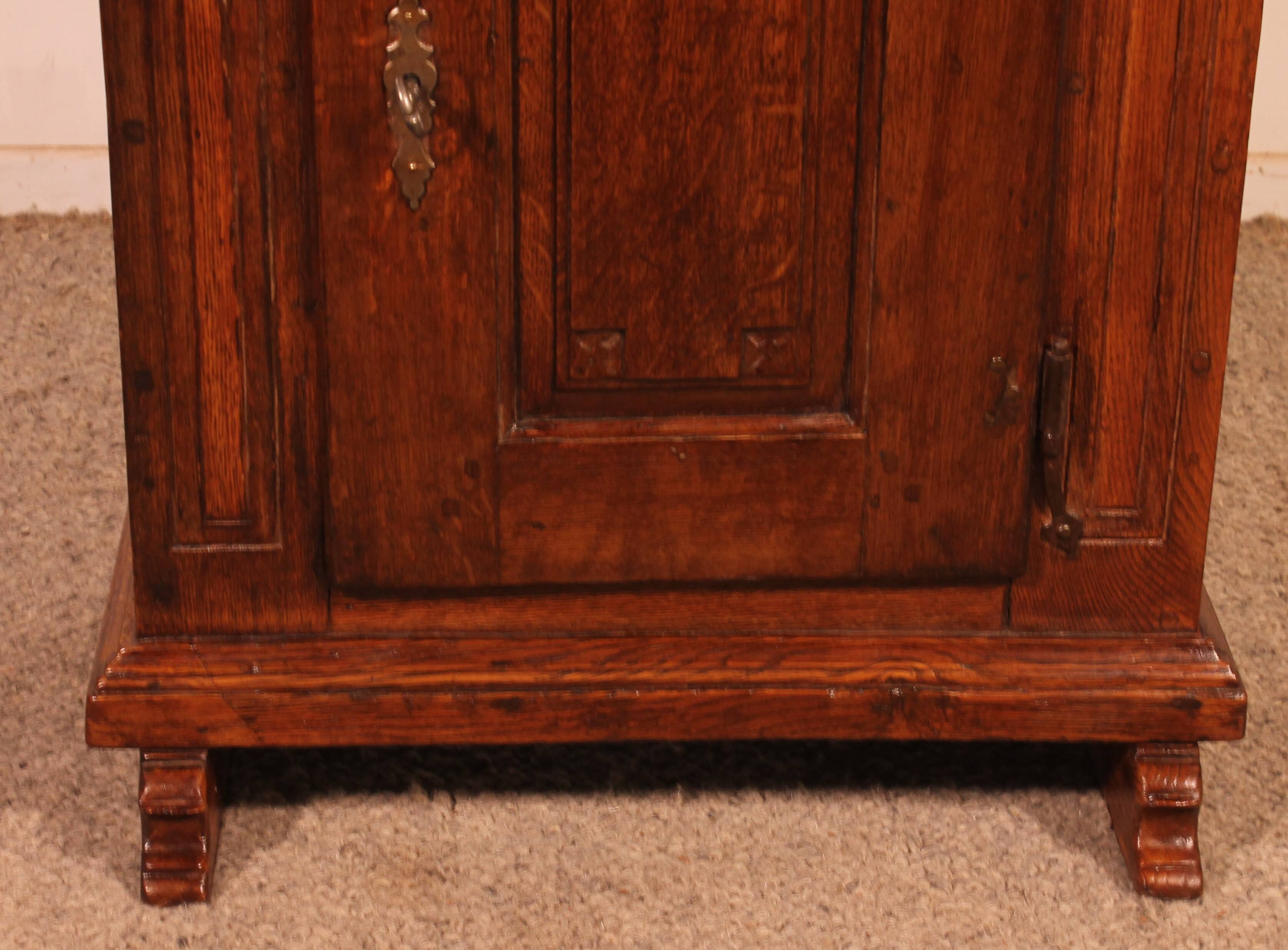 17th Century Oak Beguinage Piece