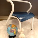 Jacques Hitier child schoolboy chair