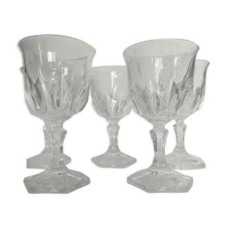 Set of 5 crystal glasses