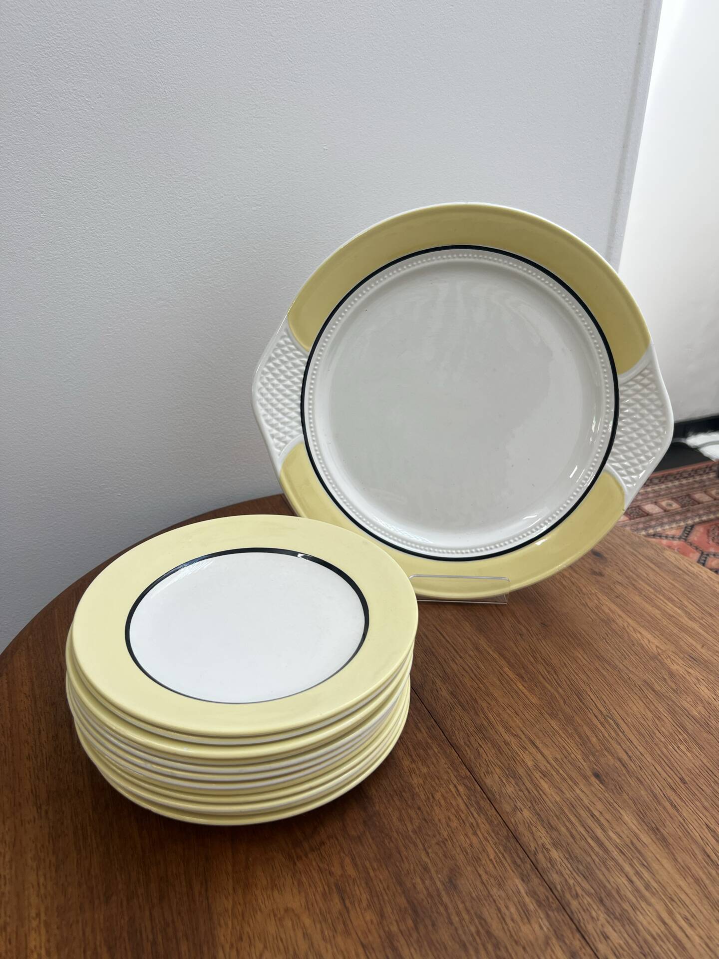 Ensemble à dessert 1940 - plat et 12 assiettes