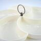 Plateau serviteur apéritif en plastique beige - compartiments en forme de fleur - vintage années 70