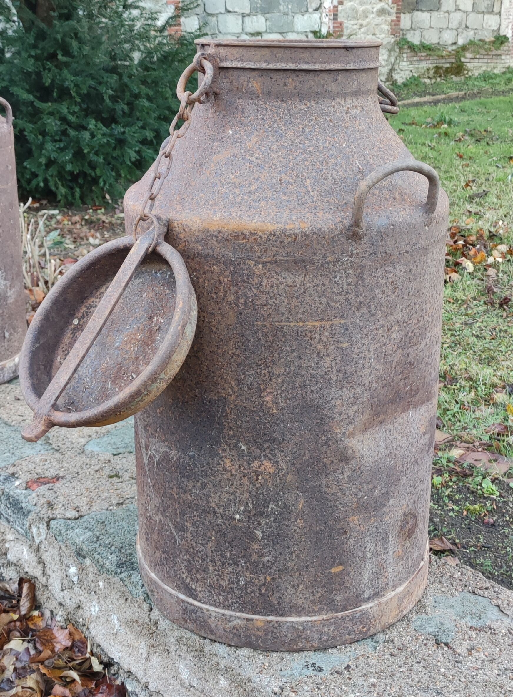 Old milk pot
