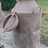 Pot a lait ancien