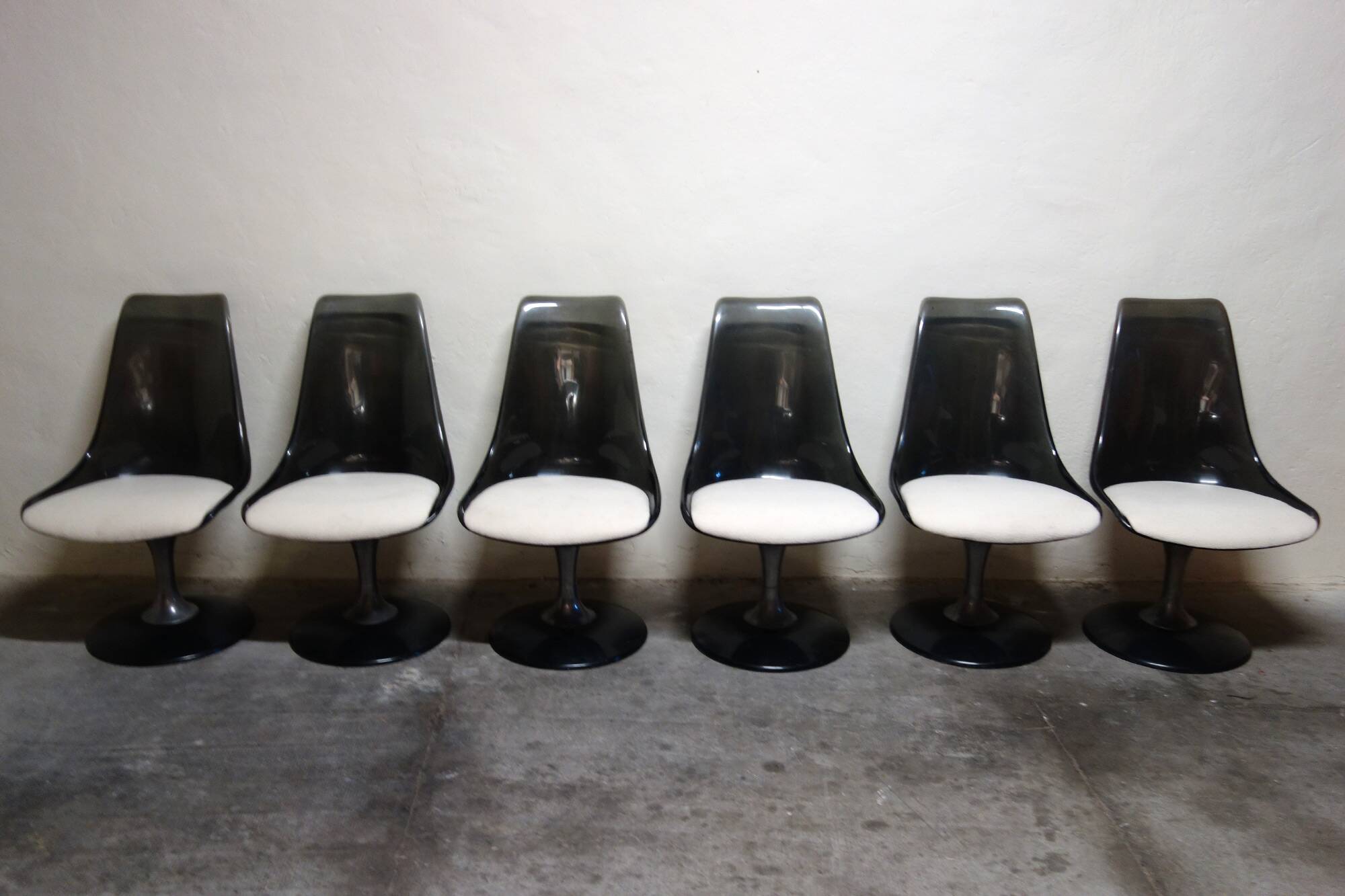 Ensemble table et 6 chaises Chromcraft space age années 70