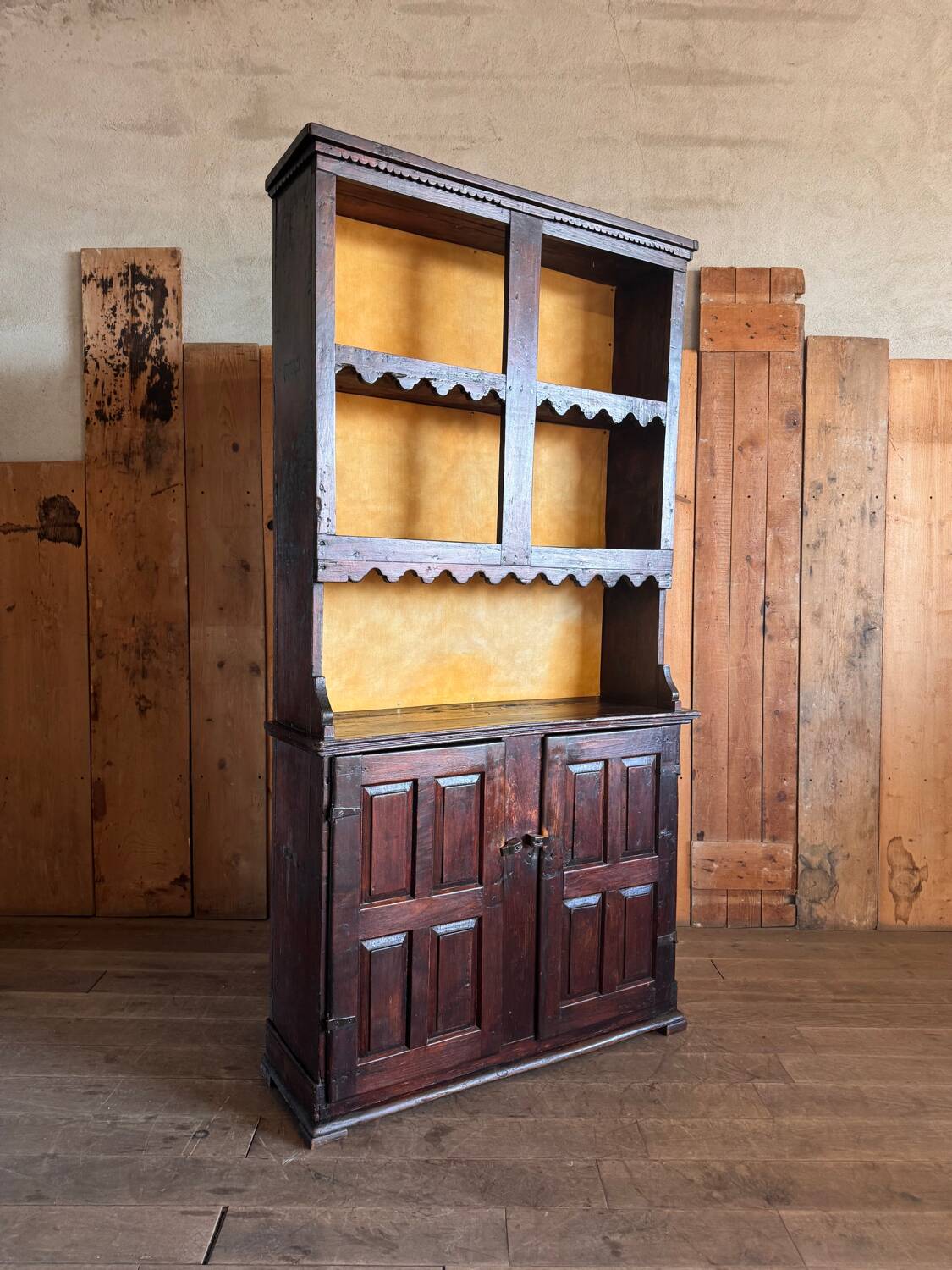 Cévenol sideboard in chestnut from the 18th/19th century