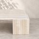 Grande table basse vintage en travertin – plateau sculptural –