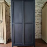 Armoire parisienne